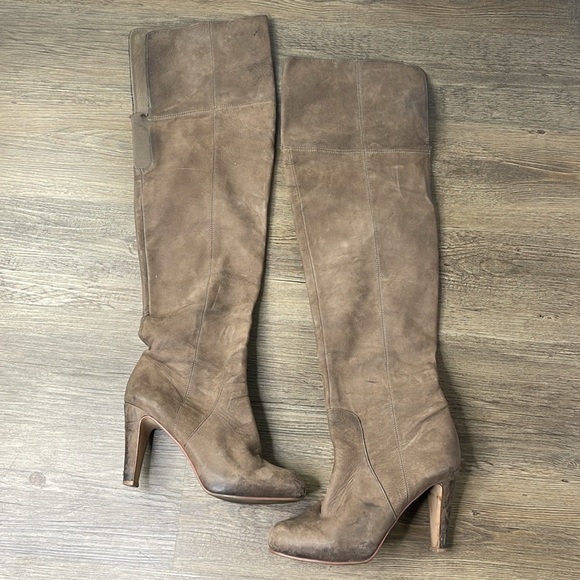 Aldo Women’s Tan Over the Knee Vegan Leather Heeled Boots, size 7 - Picture 2 of 11